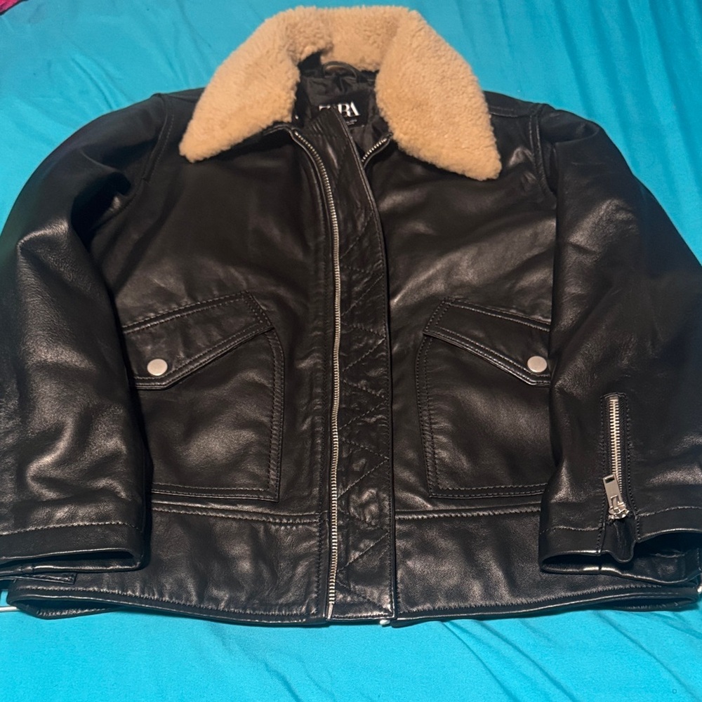 Zara kid ( boy )  Black Leather Jacket with Cream Collar